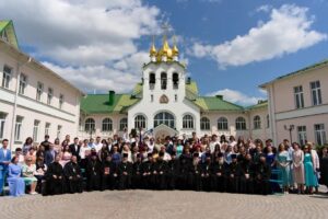 Девятый выпуск православных гимназий и школ Московской митрополии